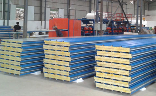 杂多彩钢岩棉板房多少钱一平米