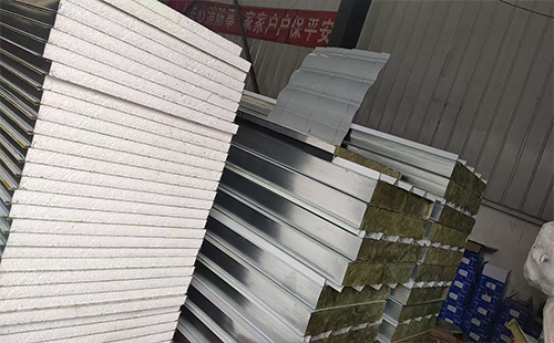 杂多彩钢夹芯板