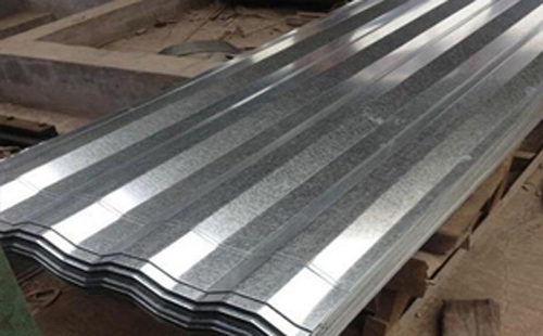 集装箱板翻新除锈流程：旧箱改民宿怎样选杂多集装箱板